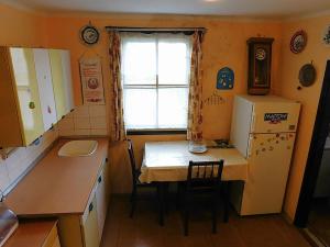 Prodej chaty, Vrané nad Vltavou, Nad Statkem, 105 m2