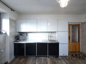 Prodej rodinného domu, Cetenov, 193 m2