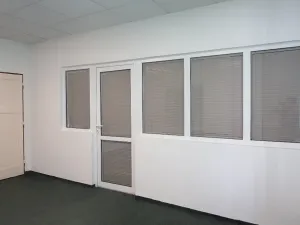Pronájem kanceláře, Hradec Králové, Bieblova, 35 m2