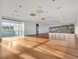 Pronájem kanceláře, Praha - Smíchov, Karla Engliše, 600 m2