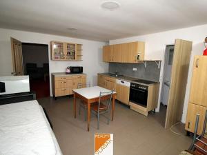 Prodej bytu 2+kk, Kadaň, Fibichova, 45 m2