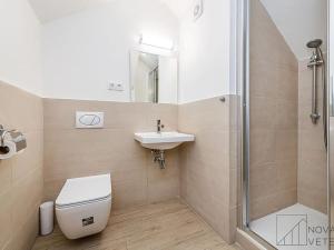 Prodej bytu 5+kk, Praha - Vinohrady, Chodská, 139 m2