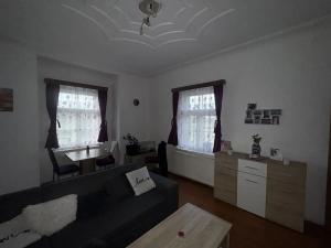 Pronájem bytu 3+1, Višňová, 134 m2