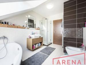 Prodej rodinného domu, Šlapanice, Za Humny, 250 m2