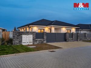 Prodej rodinného domu, Jenštejn, Za zahradami, 153 m2