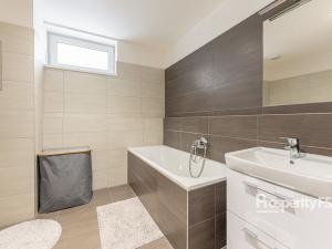 Prodej bytu 3+kk, Brno - Starý Lískovec, U Leskavy, 86 m2