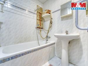 Pronájem bytu 1+1, Plzeň, Železničářská, 41 m2