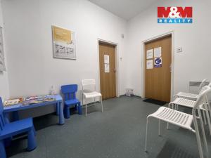 Pronájem obchodního prostoru, Ledeč nad Sázavou, Husovo náměstí, 62 m2