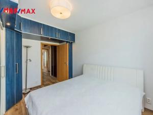 Pronájem bytu 2+kk, Praha - Zbraslav, Václava Rady, 34 m2