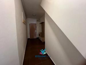 Prodej bytu 3+1, Teplice, U Hadích lázní, 73 m2