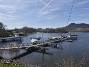 Prodej pozemku, Píšťany, 1197 m2