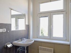 Pronájem bytu 2+kk, Praha - Michle, Hanusova, 36 m2