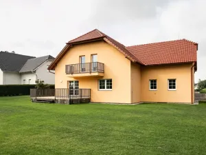 Pronájem rodinného domu, Průhonice, 400 m2