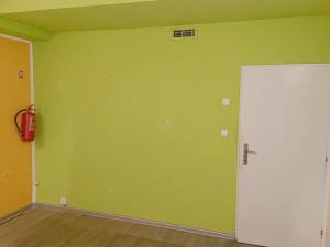 Pronájem kanceláře, Praha - Nové Město, V jámě, 16 m2