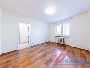 Pronájem bytu 1+1, Slaný, Rabasova, 28 m2