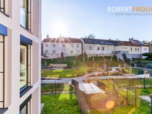 Pronájem bytu 3+kk, Praha - Lysolaje, Lysolajské údolí, 77 m2