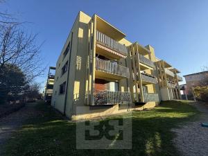 Pronájem bytu 1+kk, Praha - Čakovice, Rýnská, 38 m2