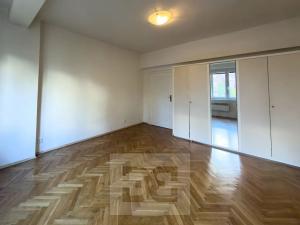 Pronájem bytu 2+kk, Praha - Žižkov, Viklefova, 46 m2