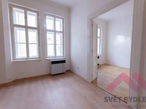 Pronájem bytu 2+kk, Praha - Karlín, Za Poříčskou bránou, 53 m2