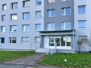Prodej bytu 3+1, Kladno, Vít. Nezvala, 65 m2