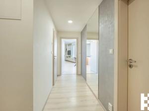 Pronájem bytu 2+kk, Praha - Vysočany, Čerpadlová, 60 m2