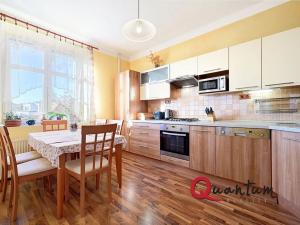 Prodej bytu 3+1, Praha - Smíchov, U Pernikářky, 98 m2