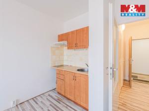 Pronájem bytu 1+kk, Praha - Hlubočepy, Pivcova, 29 m2