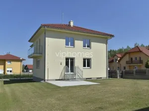 Pronájem vily, Průhonice, Pod Valem II., 335 m2
