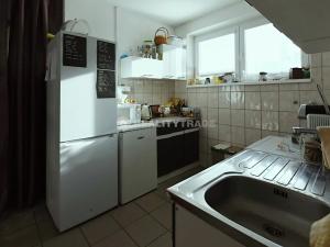 Pronájem obchodního prostoru, Strakonice, Bezděkovská, 194 m2