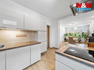 Prodej rodinného domu, Horní Blatná, Vančurova, 230 m2