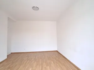 Pronájem bytu 2+1, Praha - Smíchov, Podbělohorská, 41 m2