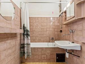 Prodej bytu 2+1, Praha - Střešovice, Za Hládkovem, 67 m2