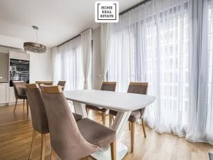 Prodej bytu 4+kk, Praha - Karlín, Za Karlínským přístavem, 137 m2