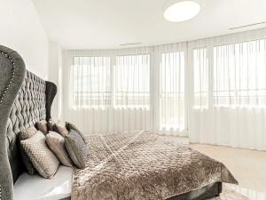 Prodej bytu 4+1, Praha - Stodůlky, Petržílkova, 228 m2