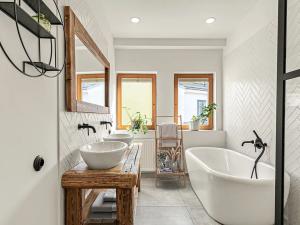 Prodej bytu 2+kk, Praha - Nusle, Spytihněvova, 124 m2