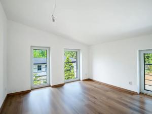 Pronájem rodinného domu, Kamenice, 183 m2