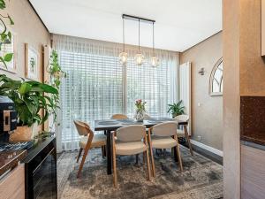 Pronájem bytu 4+1, Praha - Chodov, 250 m2