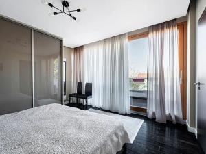 Pronájem rodinného domu, Praha - Chodov, 250 m2