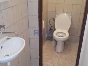 Pronájem obchodního prostoru, Hradec Králové, Pražská třída, 60 m2