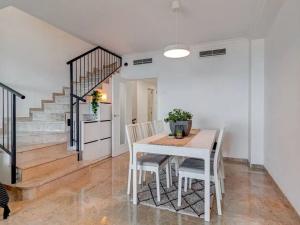 Prodej rodinného domu, Santiago del Teide, Španělsko, Plaza de Puerto Santiago, 130 m2