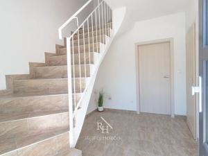 Prodej bytu 4+kk, Dřetovice, 95 m2