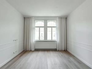 Pronájem bytu 3+kk, Praha - Vinohrady, náměstí Jiřího z Poděbrad, 93 m2