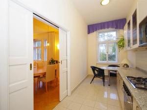 Pronájem bytu 3+1, Praha - Vinohrady, Polská, 105 m2