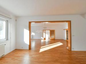 Pronájem vily, Praha - Nebušice, 360 m2