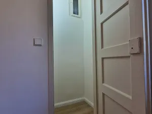 Pronájem bytu 2+kk, Praha - Smíchov, Křížová, 42 m2