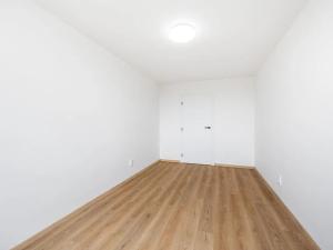 Prodej bytu 3+kk, Praha - Prosek, Vysočanská, 82 m2