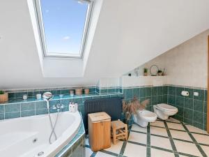 Pronájem rodinného domu, Praha - Kbely, Divišova, 187 m2