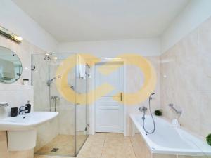 Prodej bytu 3+kk, Planá nad Lužnicí, Harrachova, 200 m2