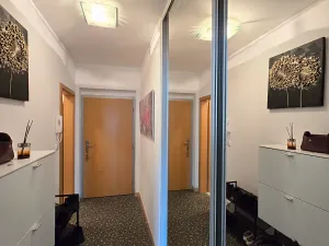 Pronájem bytu 2+kk, Praha - Zličín, Hrozenkovská, 61 m2