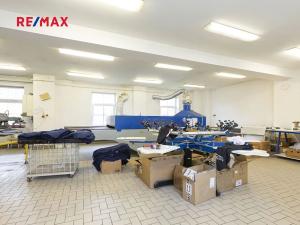 Prodej obchodního prostoru, Dašice, náměstí T. G. Masaryka, 957 m2